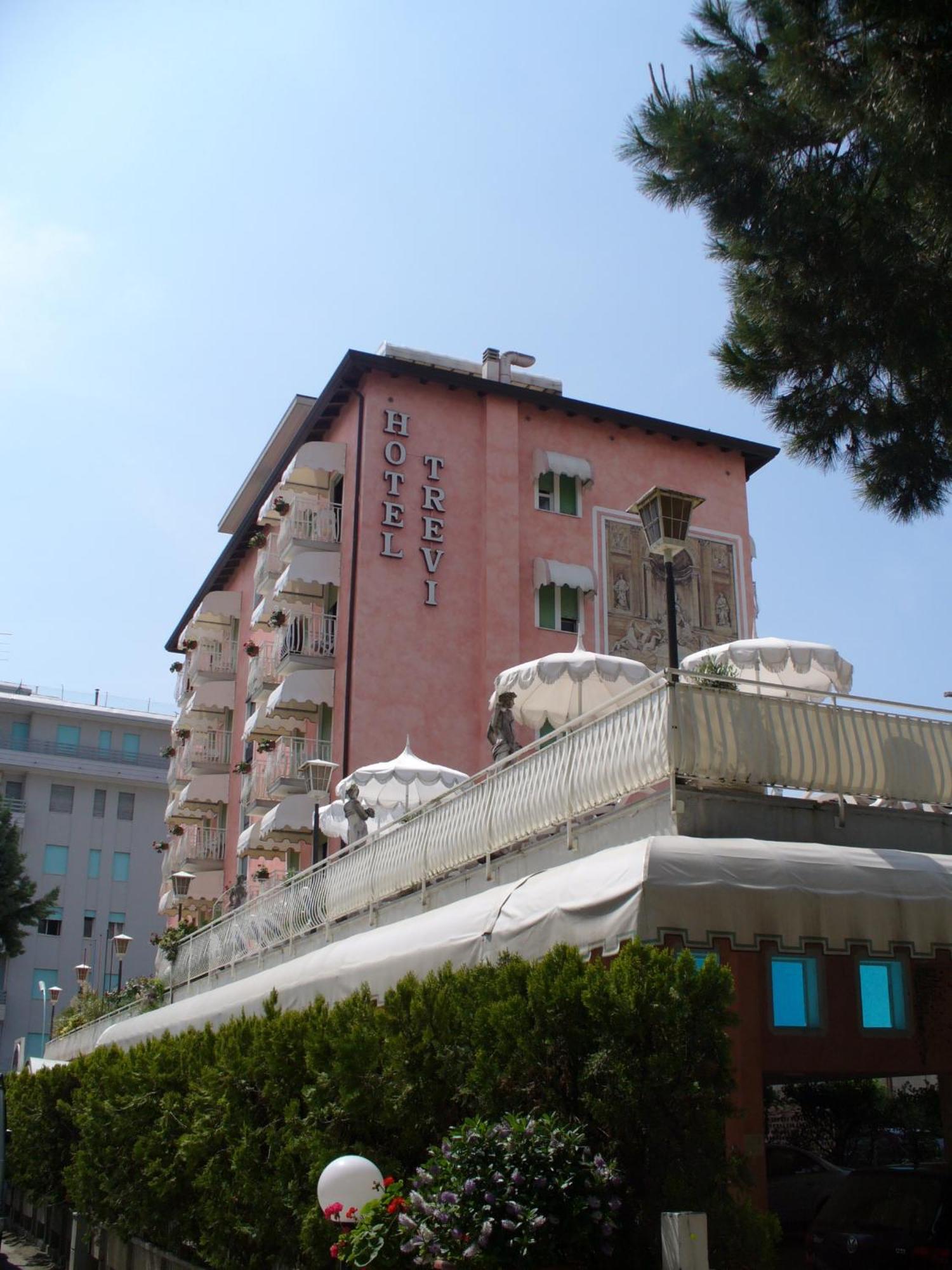 Hotel Trevi Jesolo Extérieur photo