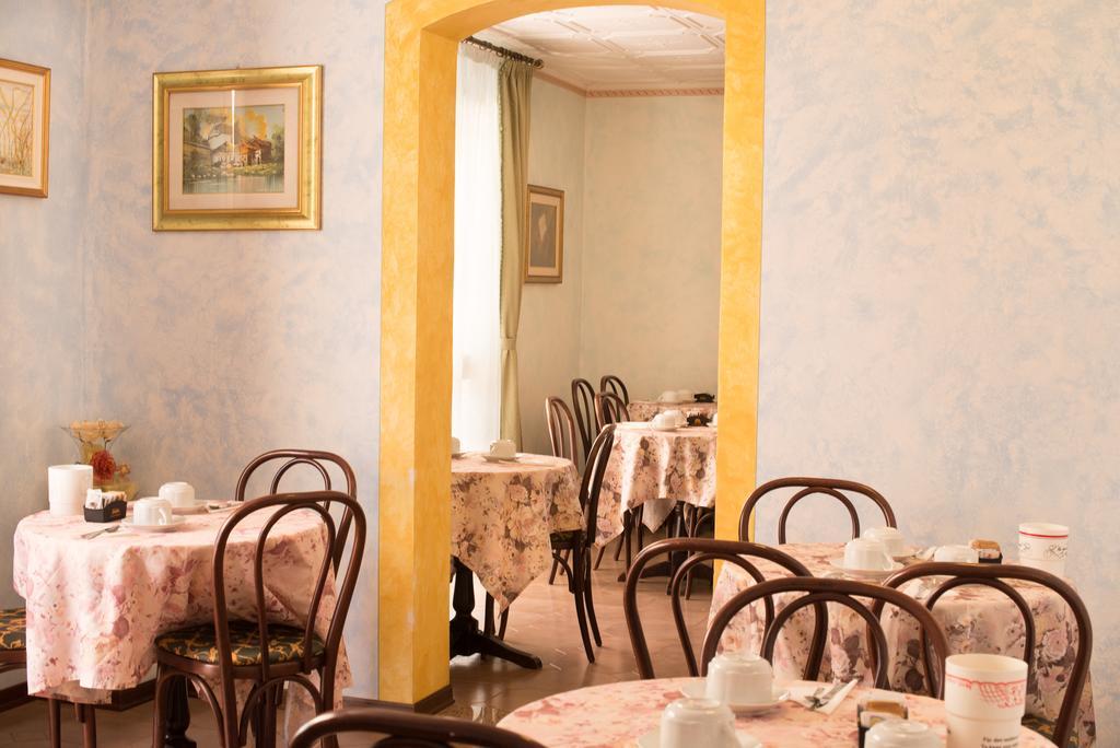 Hotel Trevi Jesolo Extérieur photo