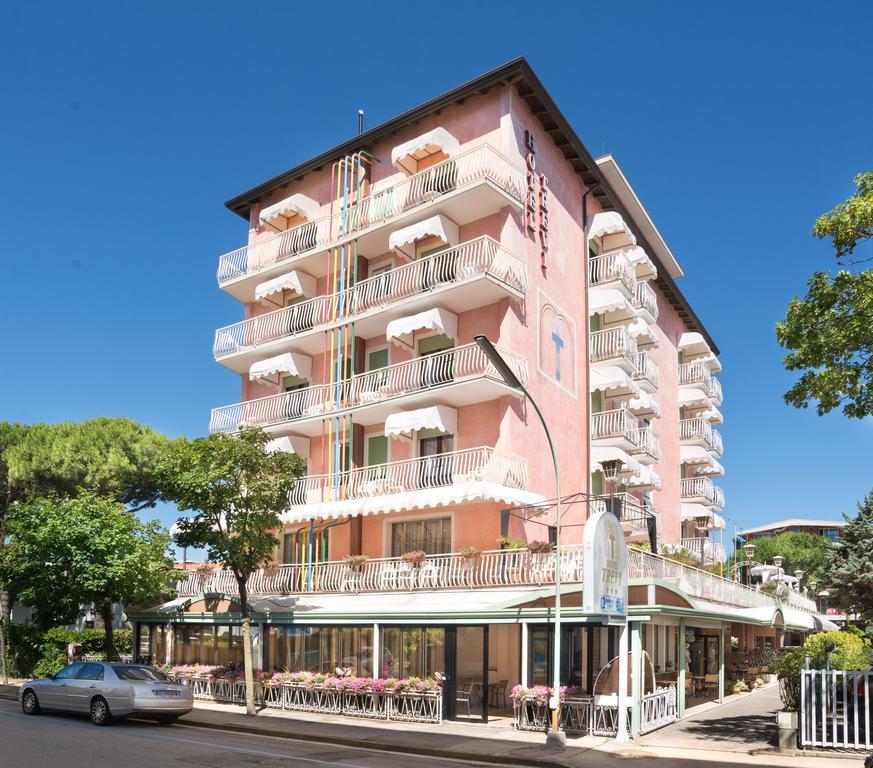 Hotel Trevi Jesolo Extérieur photo